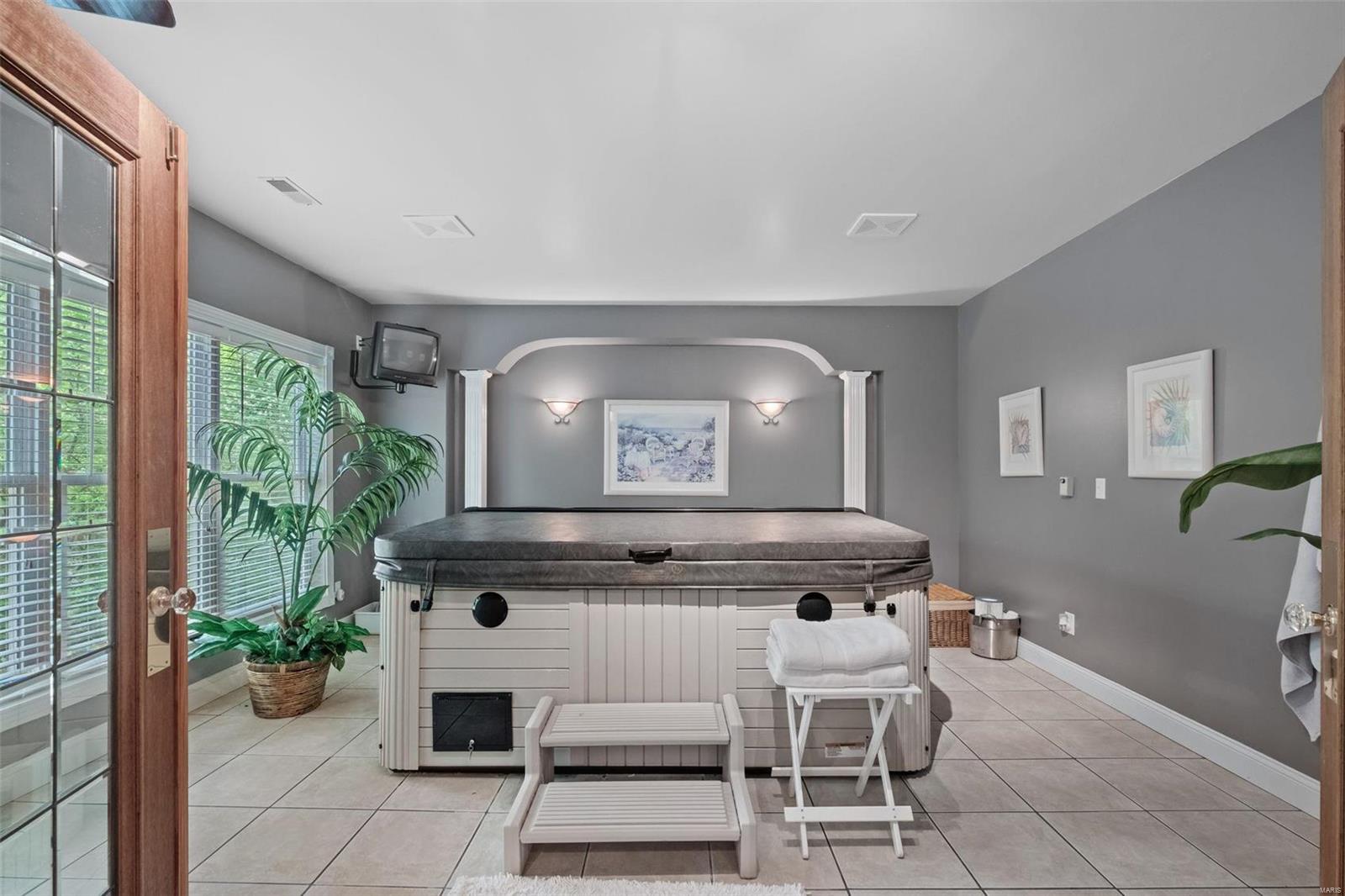 79 Greensburg Weldon Spring, MO 63304 - Photo 40 of 59