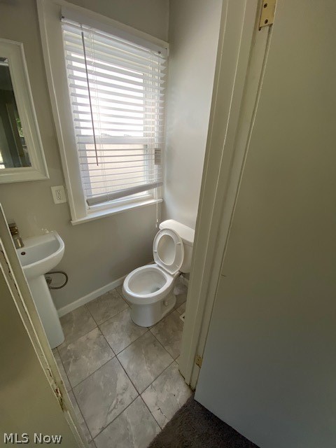 1231 Sylvania Road Cleveland, OH 44121 - Photo 26 of 35