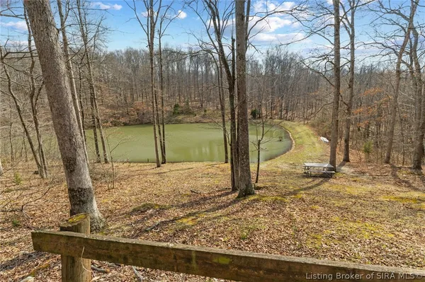 $575,000 | 8172 East Ash Road, Bloomfield, IN 47424