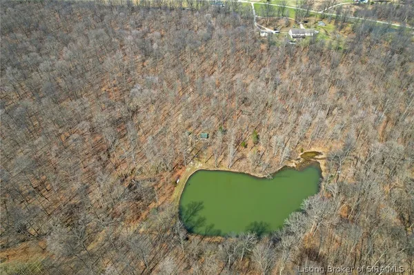$575,000 | 8172 East Ash Road, Bloomfield, IN 47424