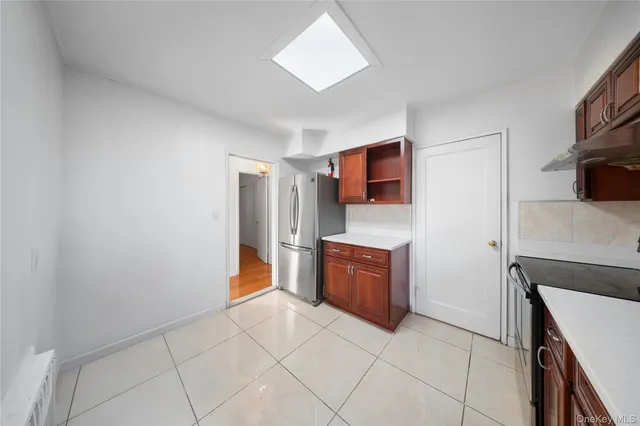 $1,169,999 | 197-15 53rd Avenue | Auburndale