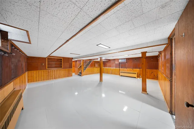 $1,169,999 | 197-15 53rd Avenue | Auburndale