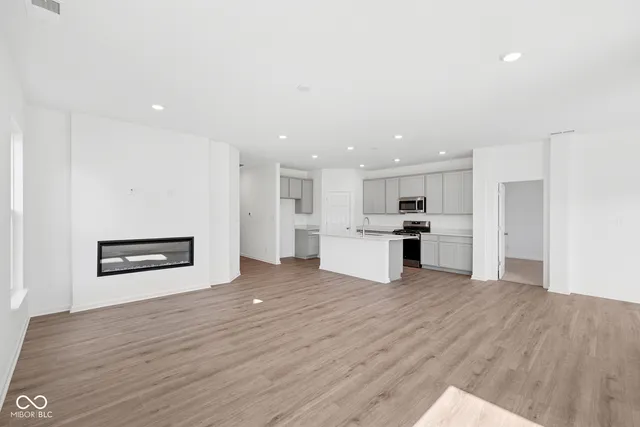 $282,990 | 10604 Maidenhair Drive, Indianapolis, IN 46239