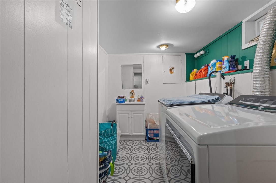514 Robinson Street Woonsocket, RI 02895 - Photo 18 of 27