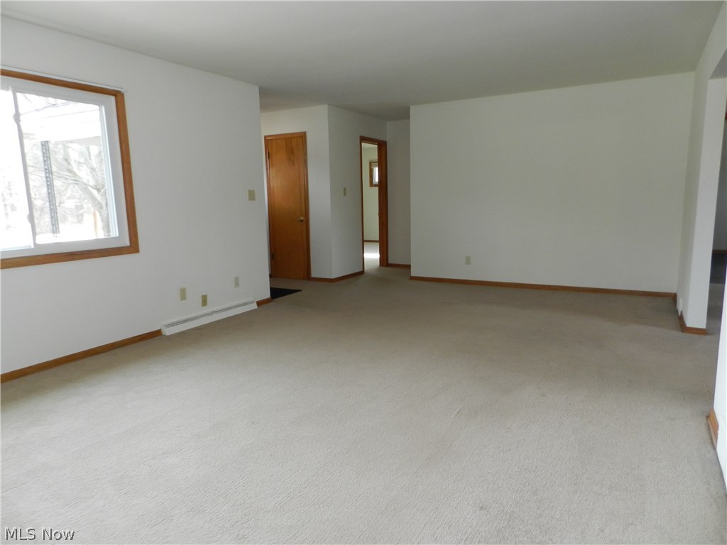 6469 Genevieve Road Ravenna, OH 44266 - Photo 4 of 22 Gallery Image 4
