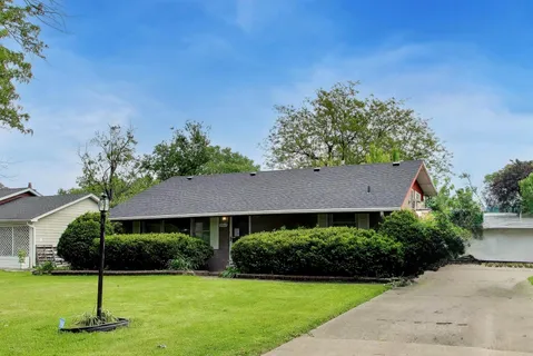 $275,000 | 12643 Parkside Avenue, Palos Heights, IL 60463