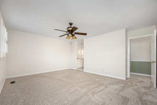 $275,000 | 1002 East Northfield Boulevard, Unit A106, Murfreesboro, TN 37130
