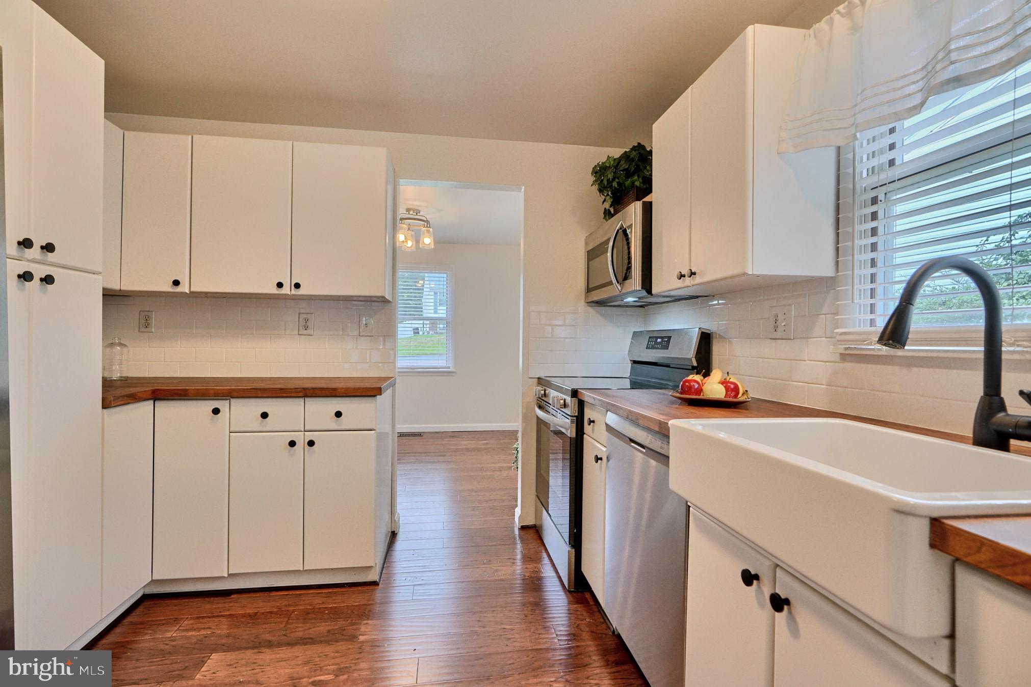 9330 Beowulf Circle Rosedale, MD 21237 - Photo 8 of 39 Gallery Image 8