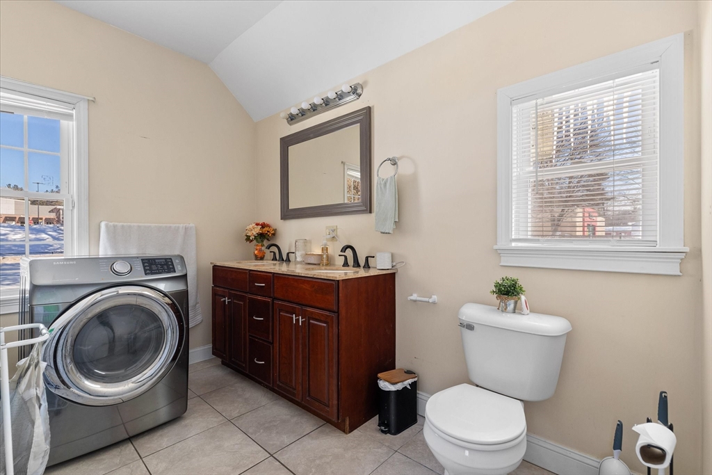 549 East Main Street Orange, MA 01364 - Photo 14 of 35