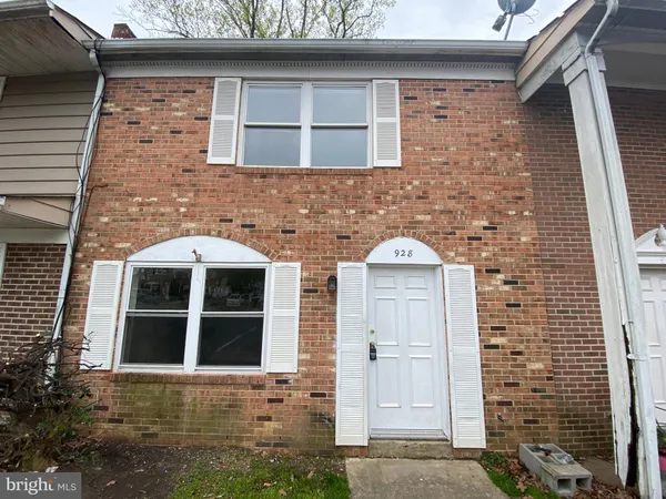 $1,795 | 928 Bellows Avenue, Fredericksburg, VA 22405