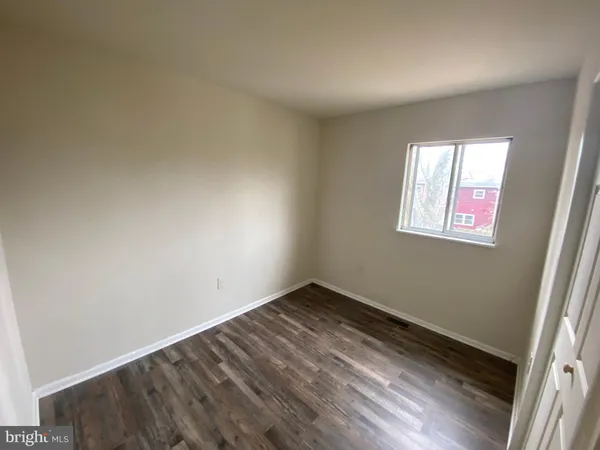 $1,795 | 928 Bellows Avenue, Fredericksburg, VA 22405