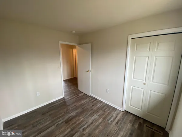 $1,795 | 928 Bellows Avenue, Fredericksburg, VA 22405