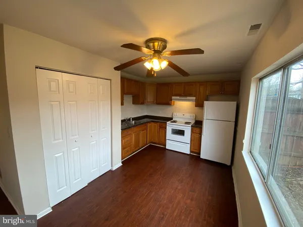 $1,795 | 928 Bellows Avenue, Fredericksburg, VA 22405