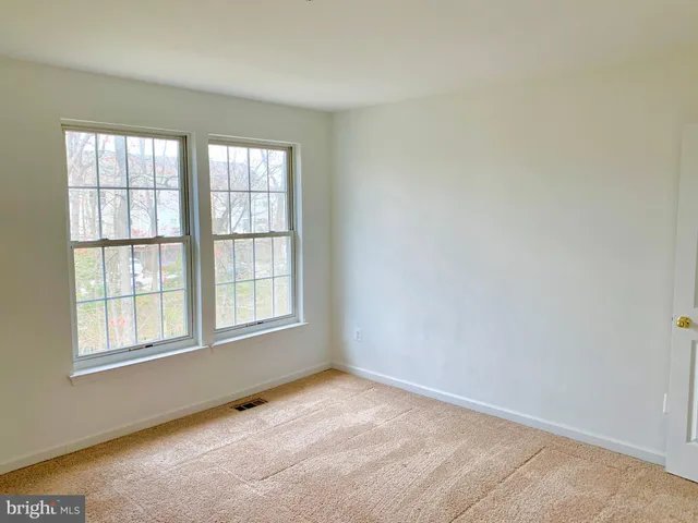 $2,100 | 3 Juliana Circle West, Annapolis, MD 21401