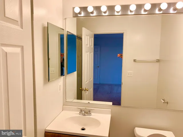 $2,100 | 3 Juliana Circle West, Annapolis, MD 21401