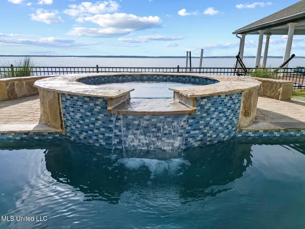 $1,470,000 | 64 Grandview Circle, Brandon, MS 39047