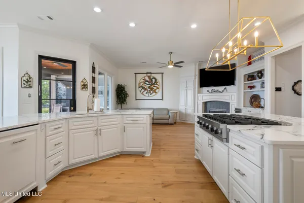 $1,470,000 | 64 Grandview Circle, Brandon, MS 39047