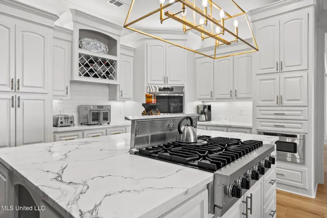 $1,470,000 | 64 Grandview Circle, Brandon, MS 39047