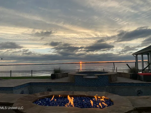 $1,470,000 | 64 Grandview Circle, Brandon, MS 39047