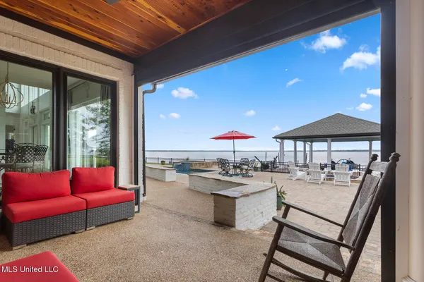 $1,470,000 | 64 Grandview Circle, Brandon, MS 39047