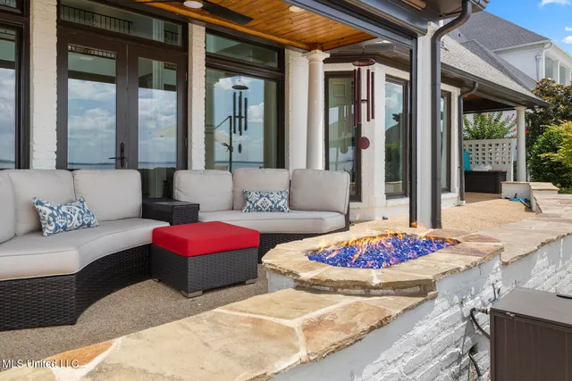 $1,470,000 | 64 Grandview Circle, Brandon, MS 39047