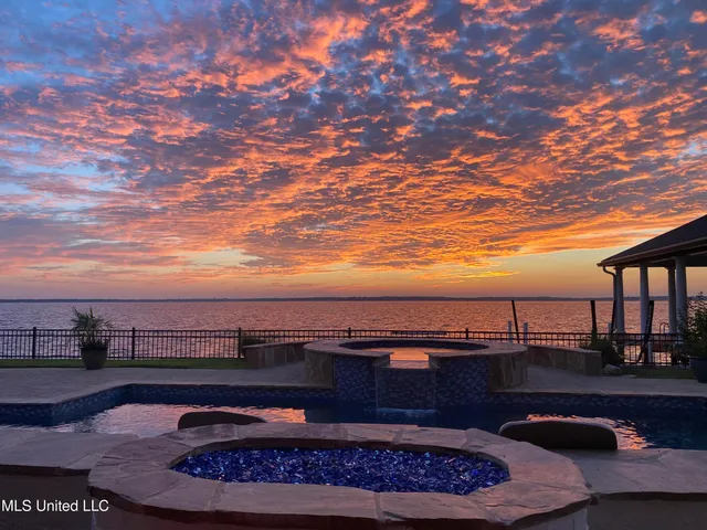 $1,470,000 | 64 Grandview Circle, Brandon, MS 39047