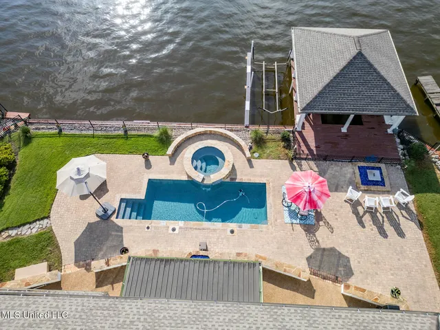 $1,470,000 | 64 Grandview Circle, Brandon, MS 39047