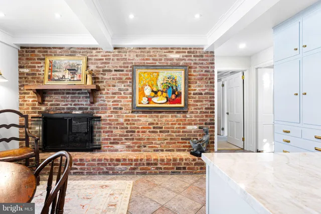 $1,075,000 | 2005 Makefield Road, Yardley, PA 19067