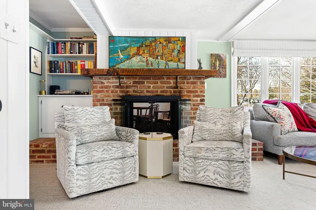 $1,075,000 | 2005 Makefield Road, Yardley, PA 19067