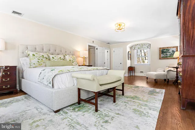 $1,075,000 | 2005 Makefield Road, Yardley, PA 19067