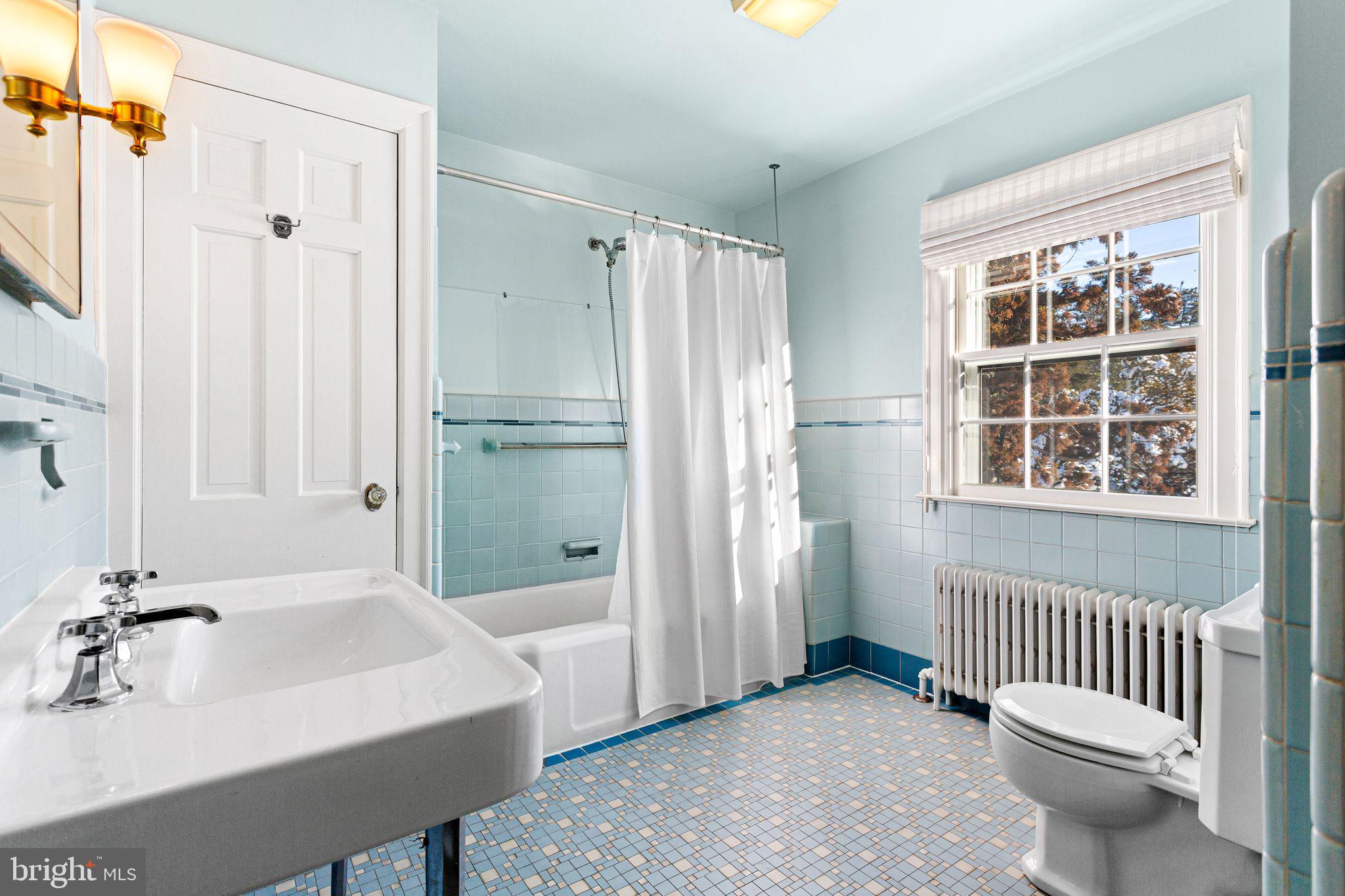 2005 Makefield Road Yardley, PA 19067 - Photo 34 of 57 Hall Bath