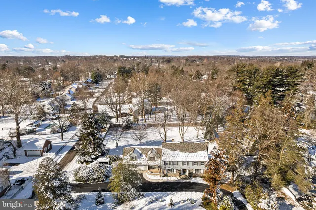 $1,075,000 | 2005 Makefield Road, Yardley, PA 19067