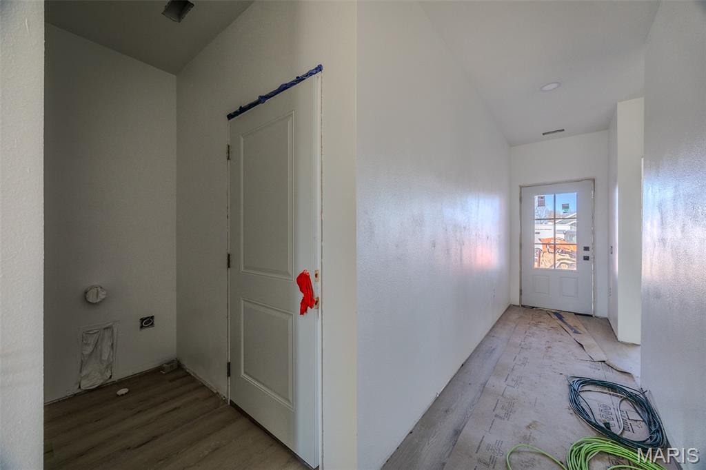 2043 Kay Avenue Lebanon, MO 65536 - Photo 5 of 26