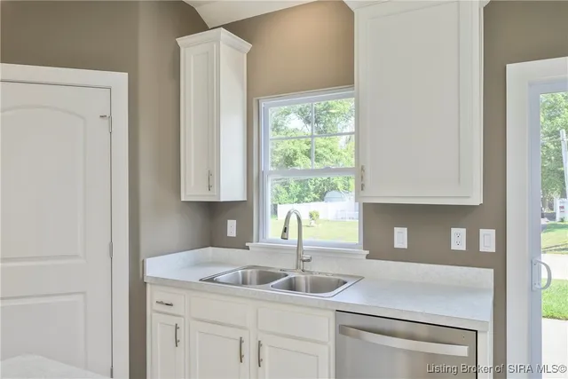 $265,000 | 226 Drive-in (lot # 2) Court, Charlestown, IN 47111