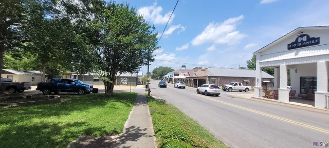$105,000 | 12415 St Helena Street, Clinton, LA 70722
