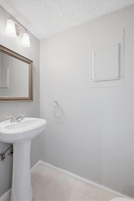 727 Southwest Liggett Road, Unit B Blue Springs, MO 64015 - Photo 10 of 19