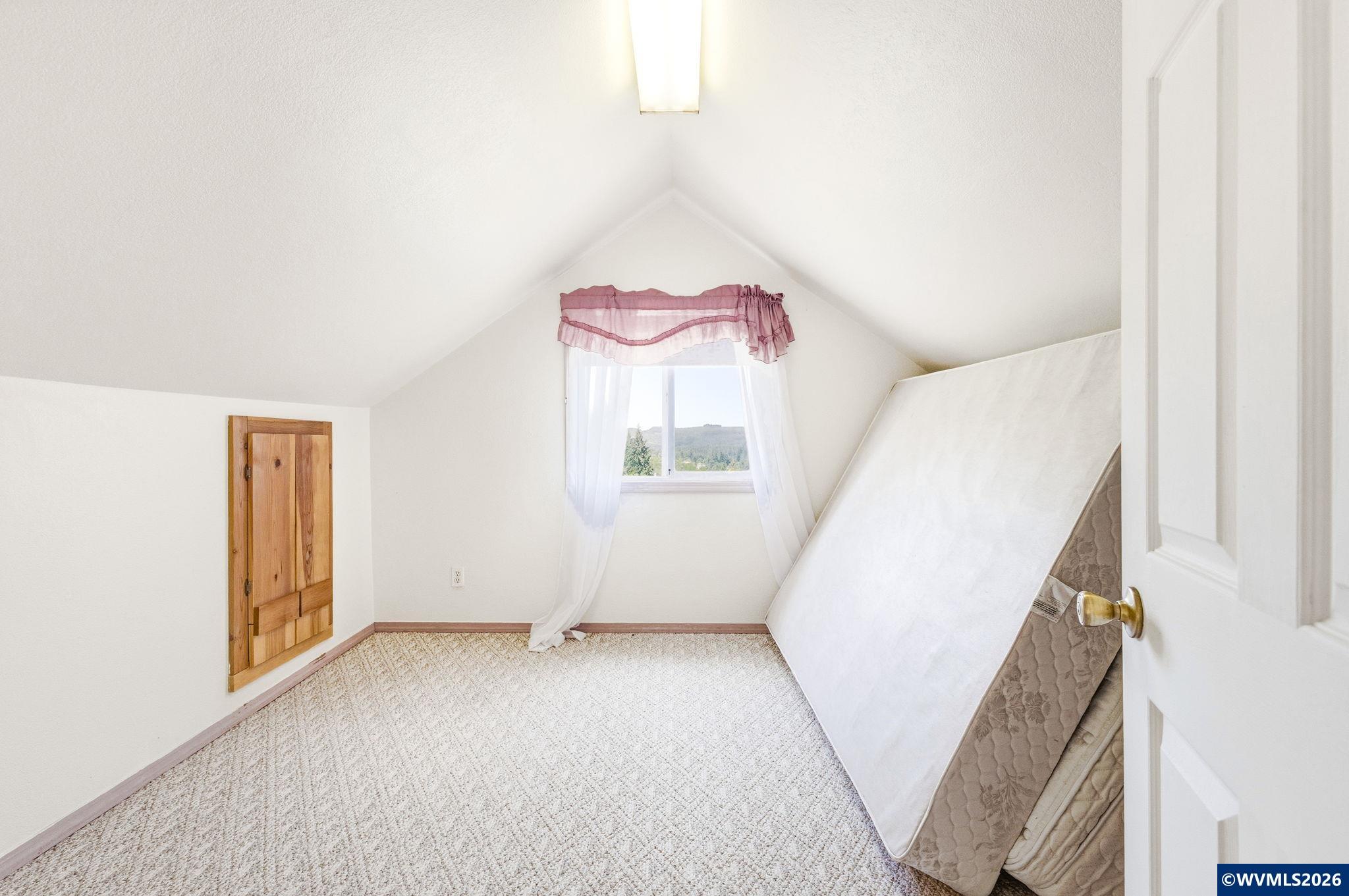 27148 Rowell Hill Road Sweet Home, OR 97386 - Photo 24 of 40