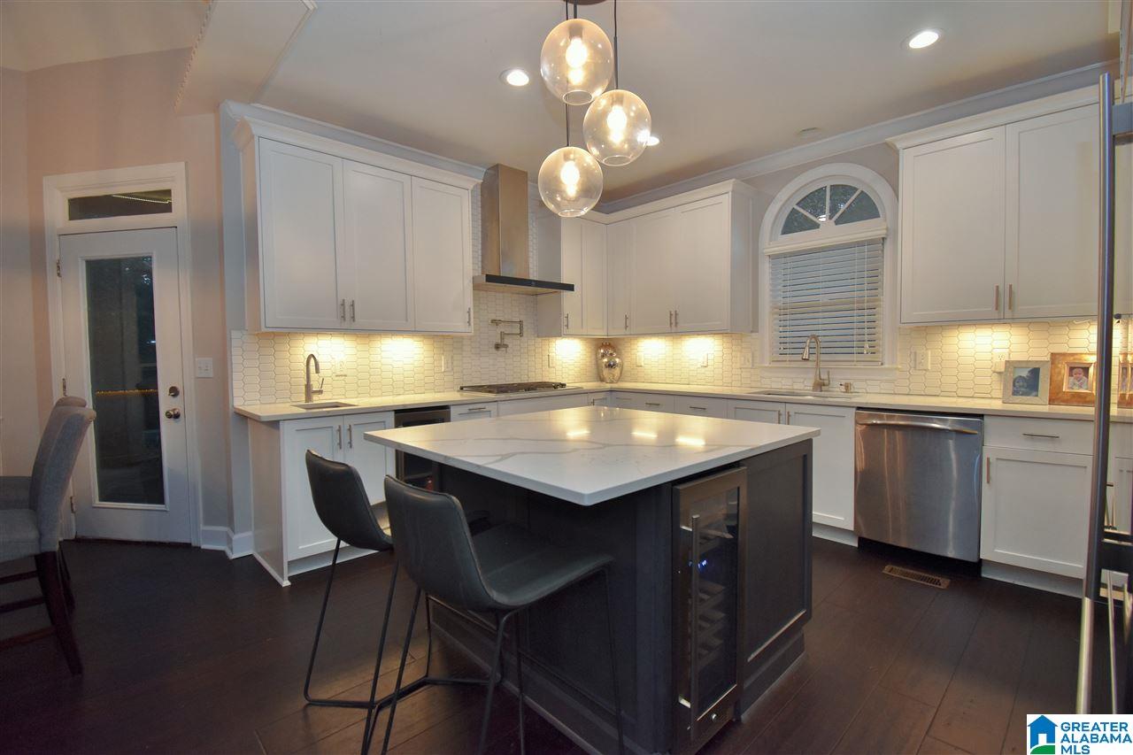1025 Oak Tree Road Birmingham, AL 35244 - Photo 13 of 48
