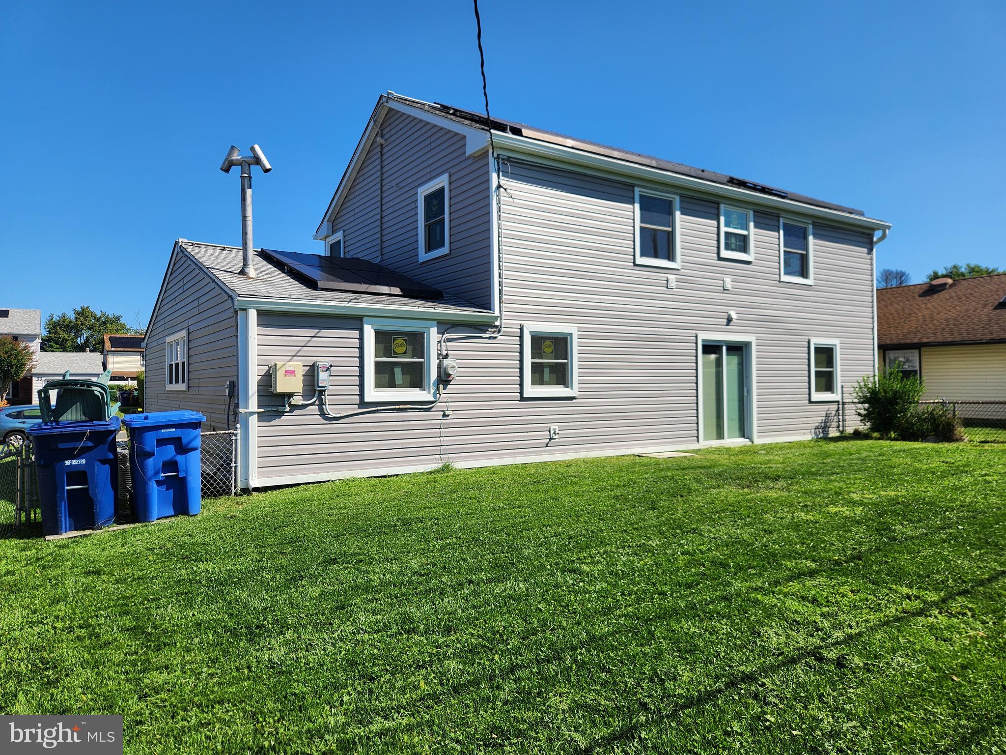 36 Midfield Lane Willingboro, NJ 08046 - Photo 20 of 21 a front view of a house with a yard