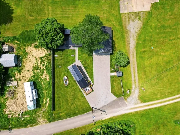 $158,900 | 319 Ferry Ln Drive, West Hickory, PA 16370