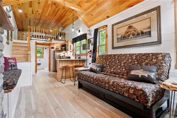 $158,900 | 319 Ferry Ln Drive, West Hickory, PA 16370