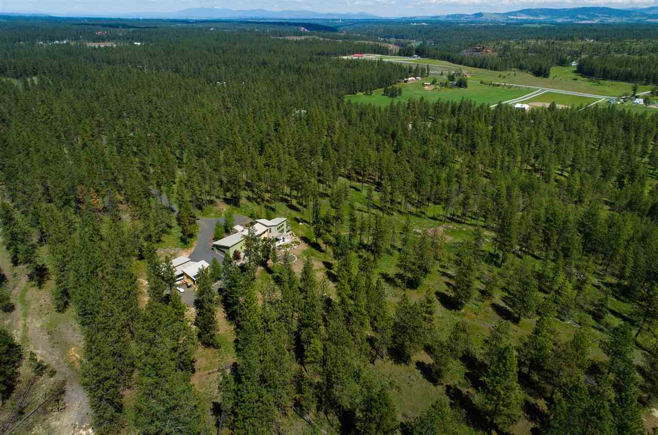 12009 South Andrus Road Cheney, WA 99004 - Photo 3 of 20