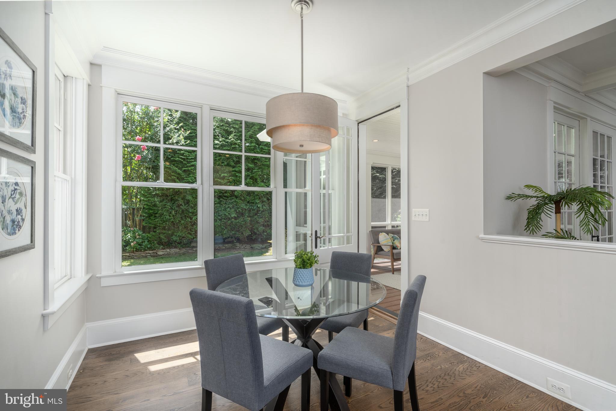 4310 Chestnut Street Bethesda, MD 20814 - Photo 14 of 50 Breakfast area overlooks rear yard