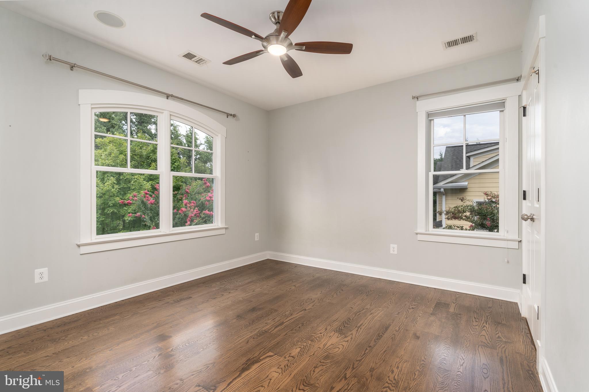 4310 Chestnut Street Bethesda, MD 20814 - Photo 33 of 50 Bedroom 4