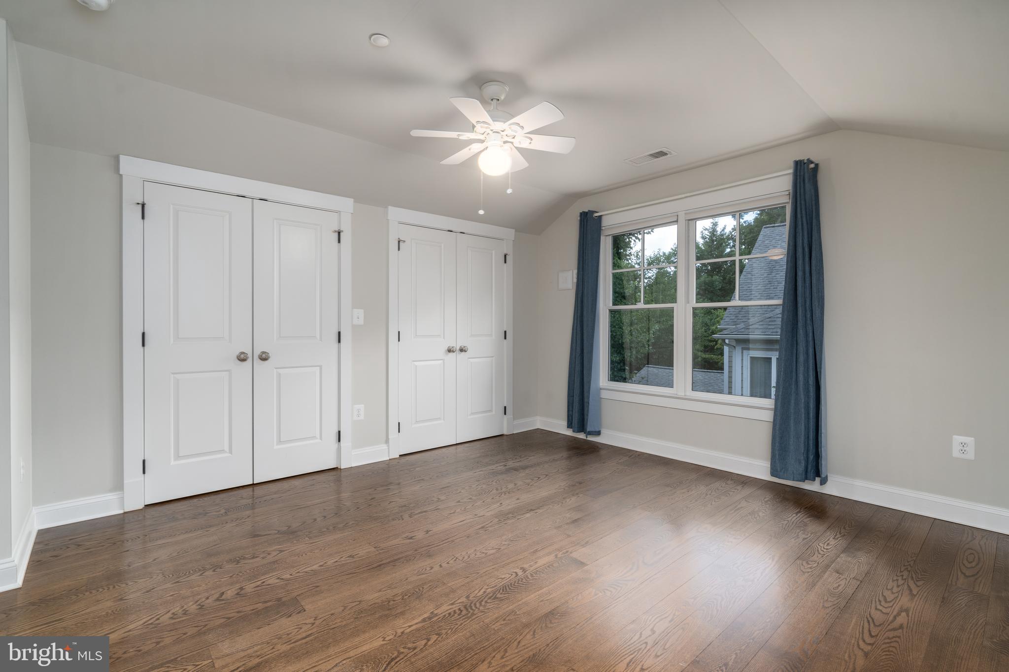 4310 Chestnut Street Bethesda, MD 20814 - Photo 37 of 50 Bedroom 5 on third level
