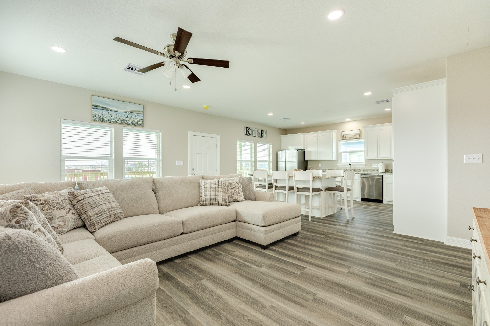524 Thunder Road Surfside Beach, TX 77541 - Photo 9 of 26 With lots of windows