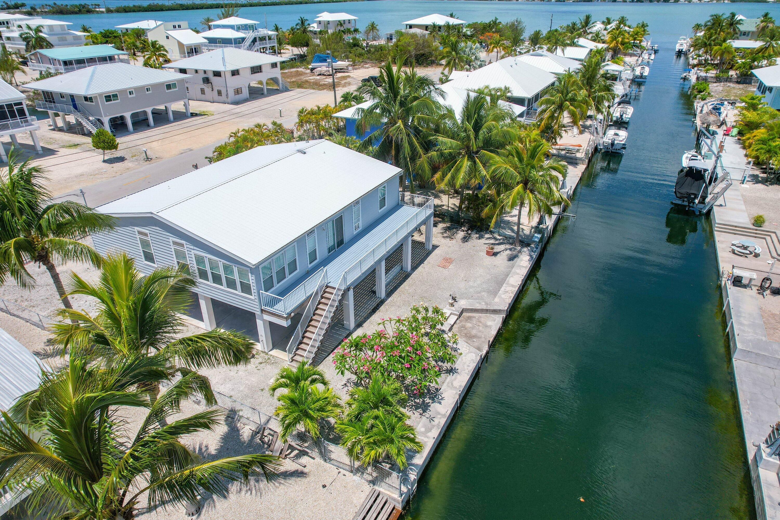 29491 Ranger Avenue Big Pine Key, FL 33043 - Photo 1 of 26 Spacious inside and out.