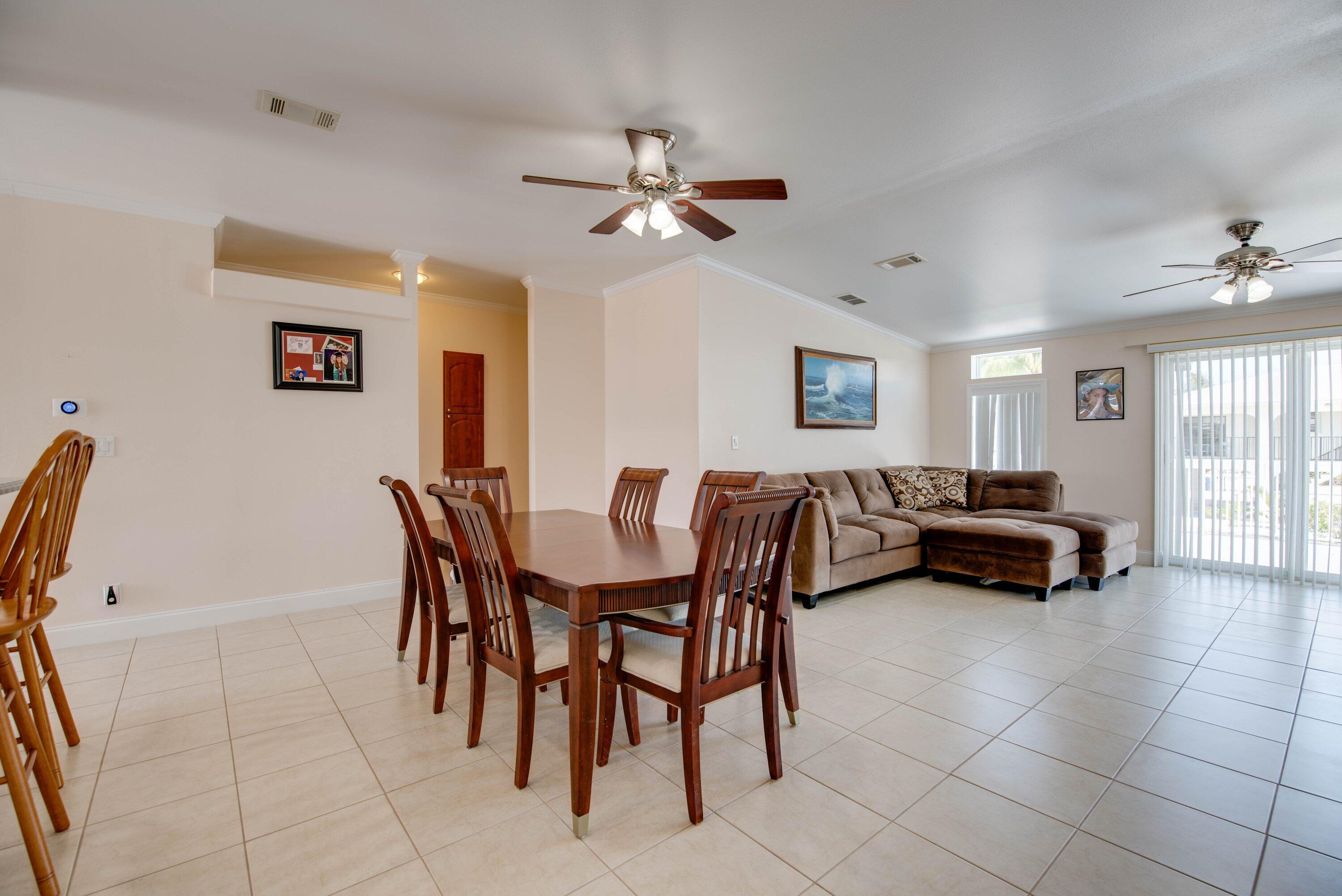 29491 Ranger Avenue Big Pine Key, FL 33043 - Photo 11 of 26 Formal Dining Area