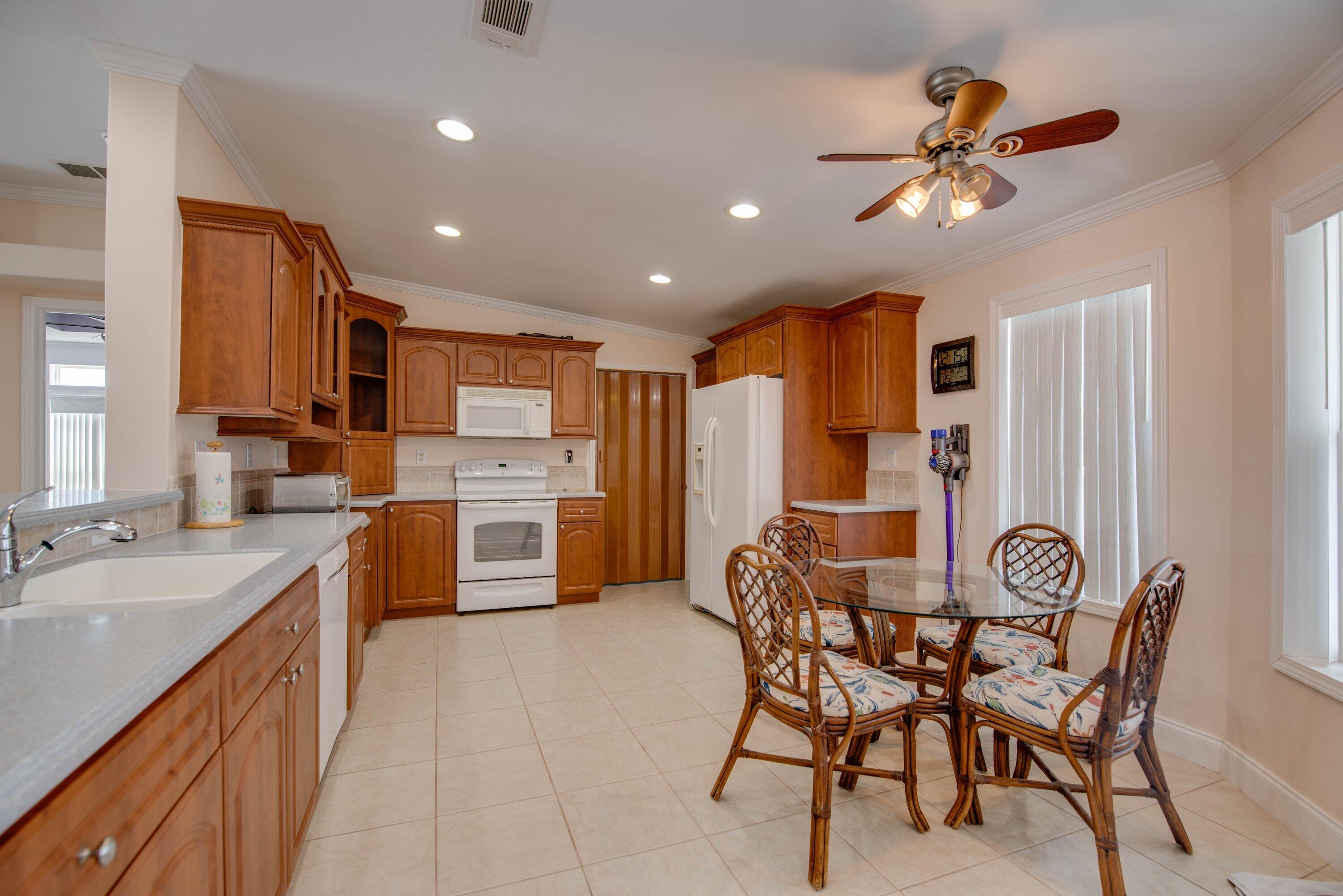 29491 Ranger Avenue Big Pine Key, FL 33043 - Photo 13 of 26 Large Kitchen/Dining Area