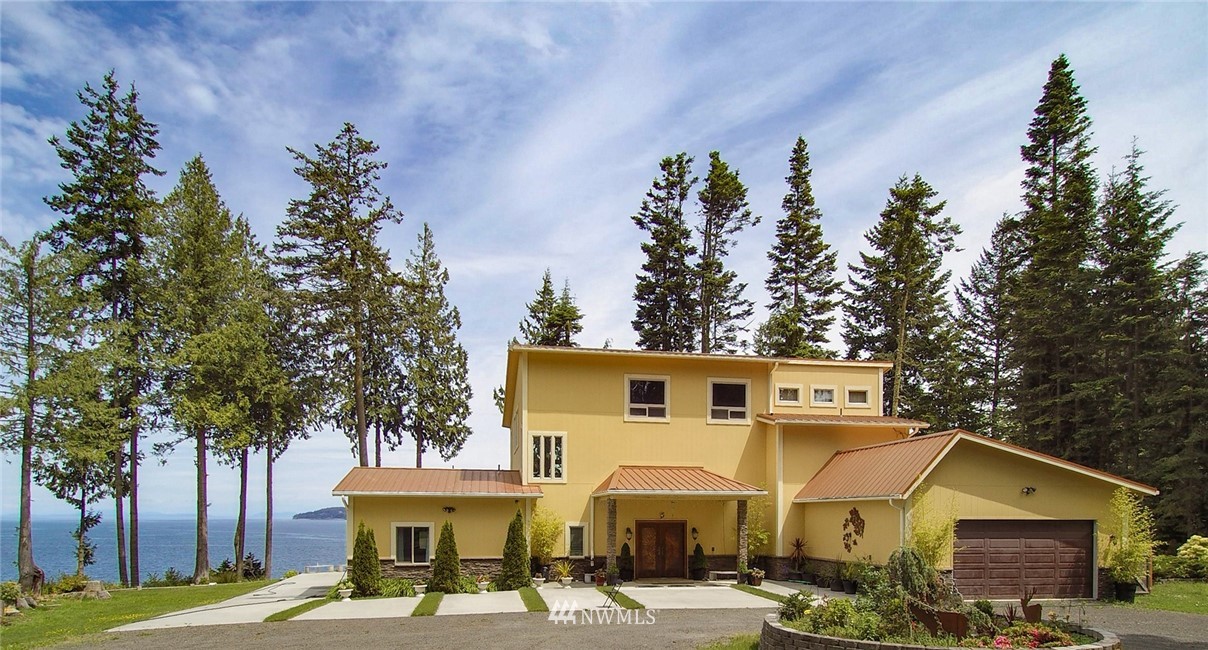 581 Bachelor Road Sequim, WA 98382 - Photo 1 of 40 Gallery Image 1
